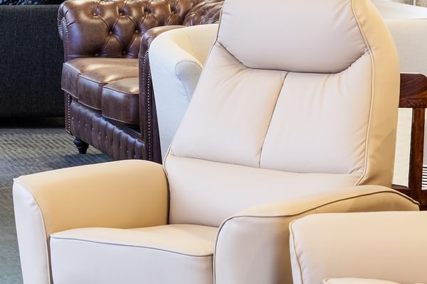 Leather types, characteristics and maintenance