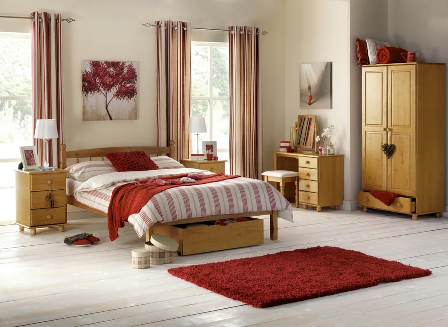 Pickwick  Roomset
