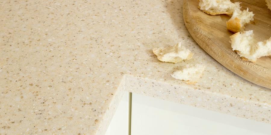 Minerva Caramel Crunch 2 Lowres
